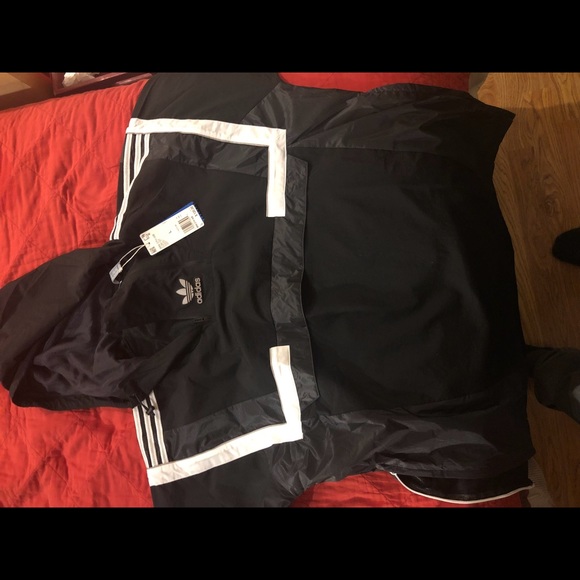 adidas wind fleece jacket